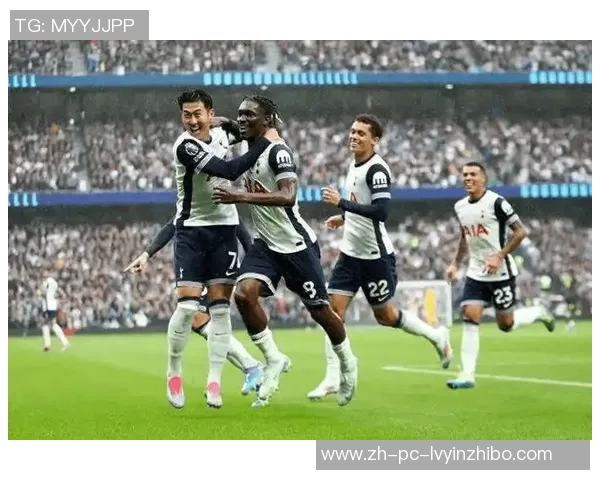 哈德斯主场迎战热刺争夺英超积分榜关键战役精彩回顾与分析