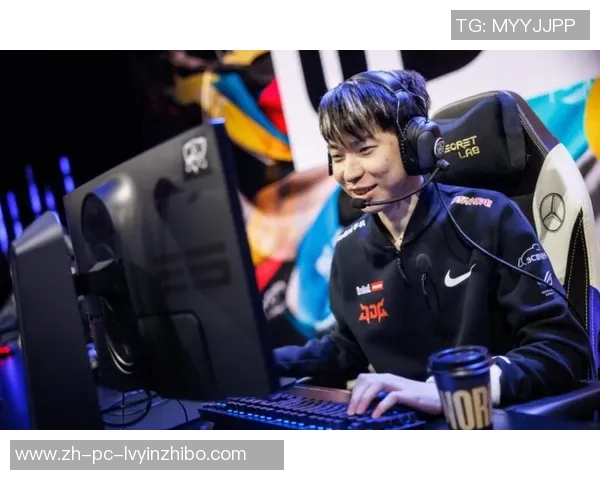 哈德斯联队迎战莱切斯特城队期待精彩对决与激烈竞争